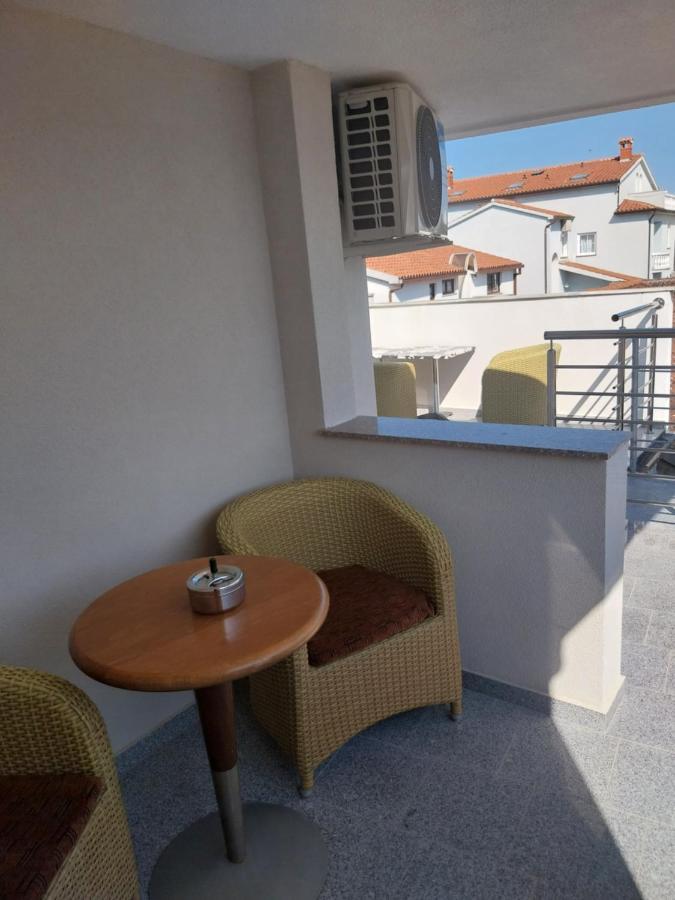 Apartments Leon Poreč Buitenkant foto