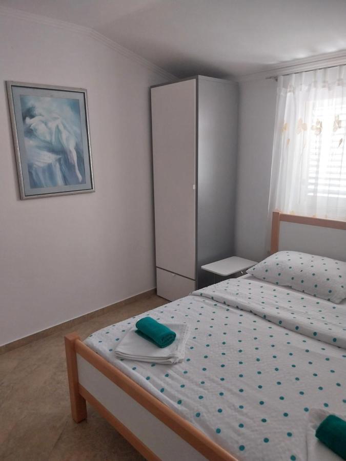 Apartments Leon Poreč Buitenkant foto